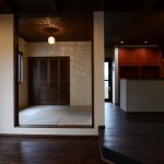 西条モダン新築　小上がり和室、琉球畳、スキップフロア、造作建具